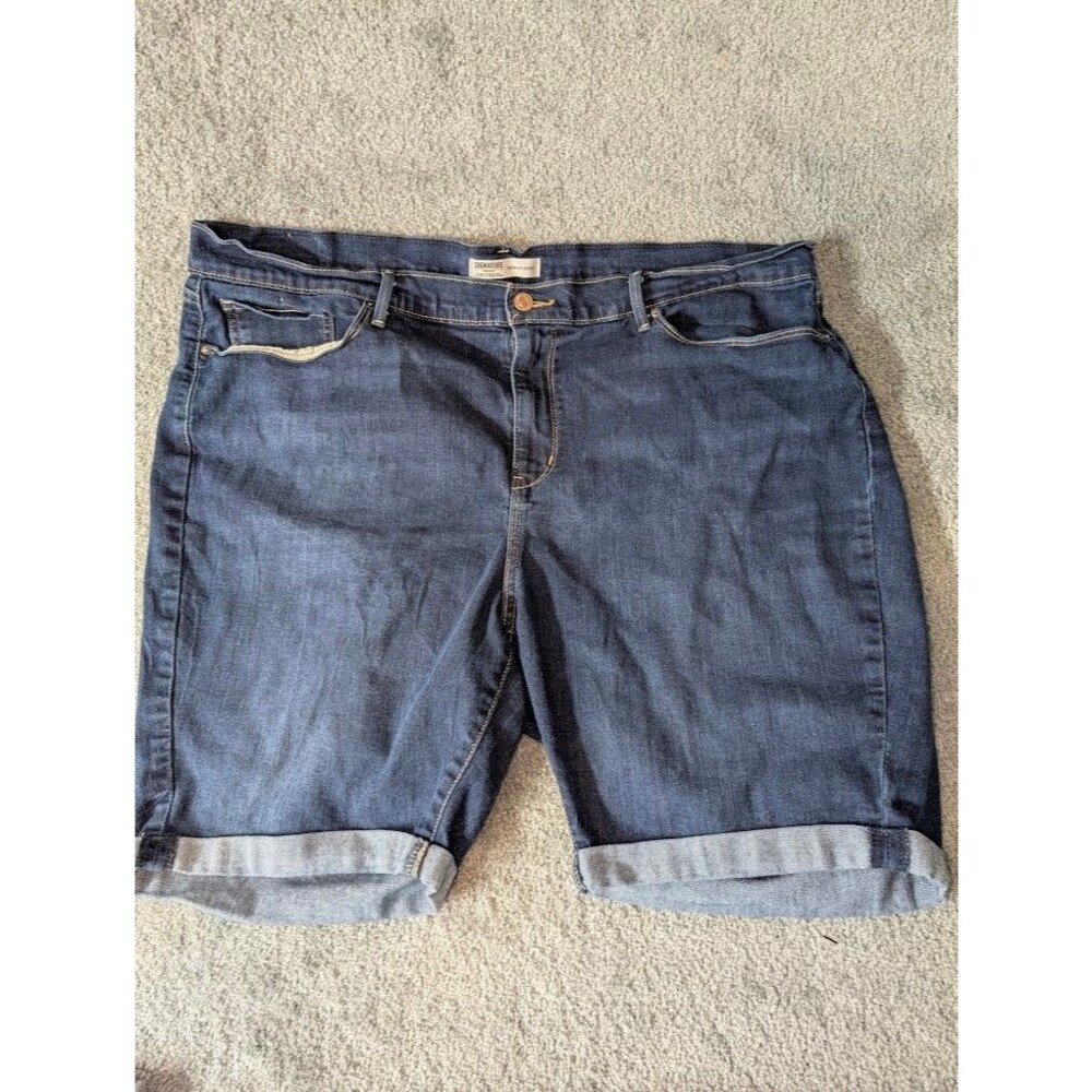 Levi’s Signature Women’s Bermuda Shorts Plus Size 24 Denim High Rise Stretch